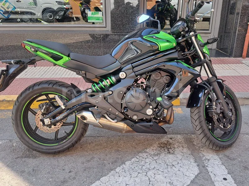 Kawasaki ER-6n - Vista 12
