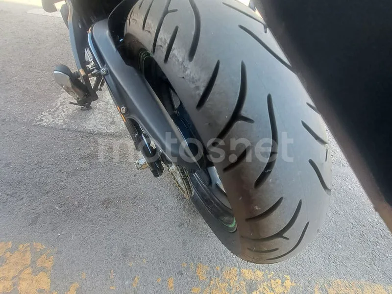 Kawasaki ER-6n - Vista 18
