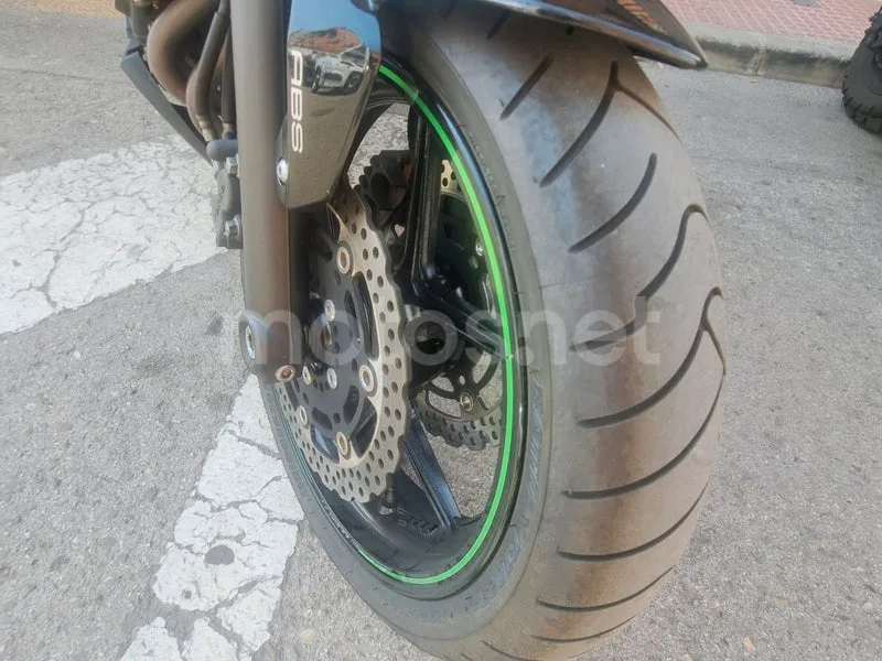 Kawasaki ER-6n - Vista 10