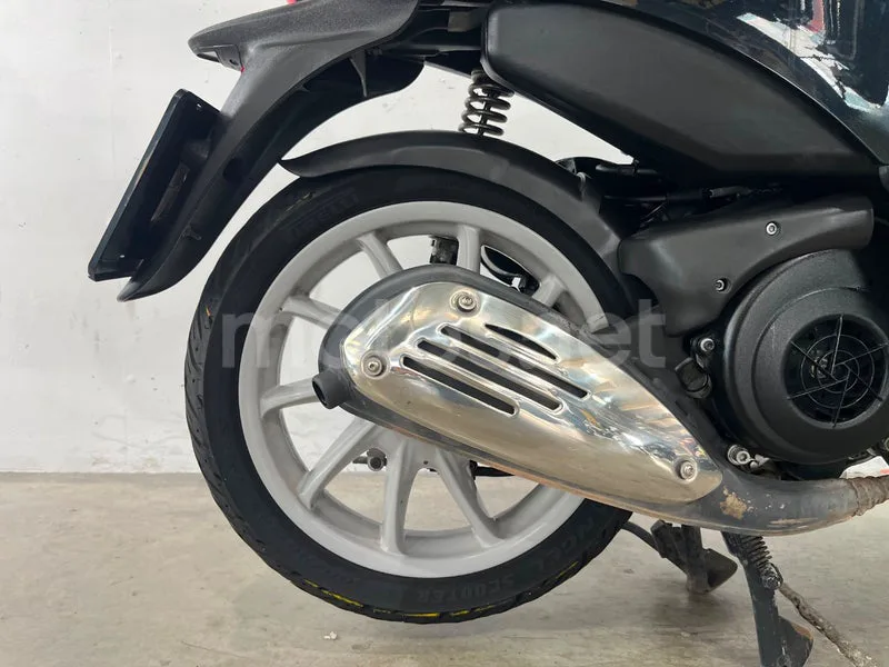 Piaggio Liberty 125 - Vista 16
