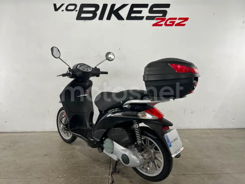 Piaggio Liberty 125 - Vista 6