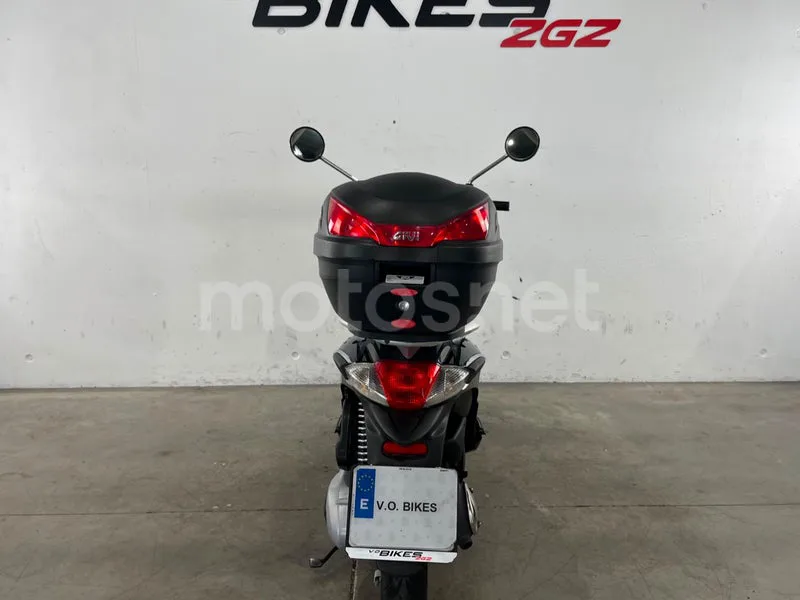 Piaggio Liberty 125 - Vista 7