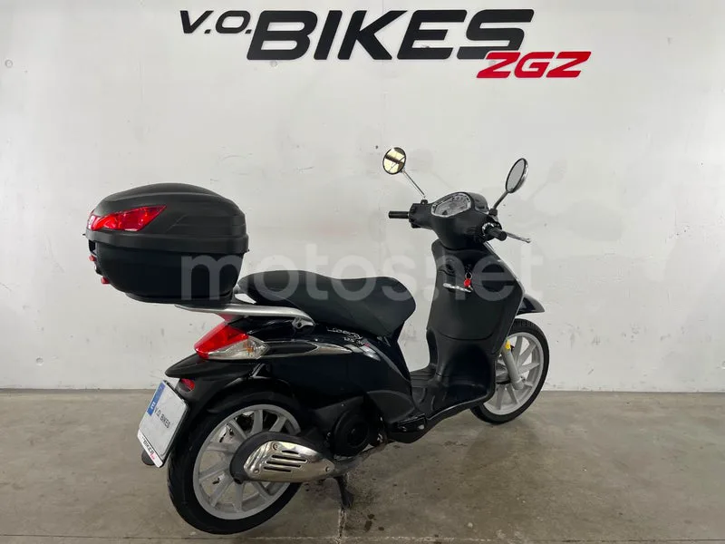 Piaggio Liberty 125 - Vista 8