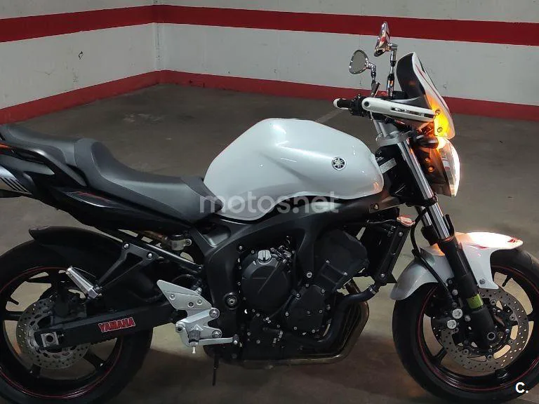 Yamaha FZ6 Fazer S2 - Vista 6