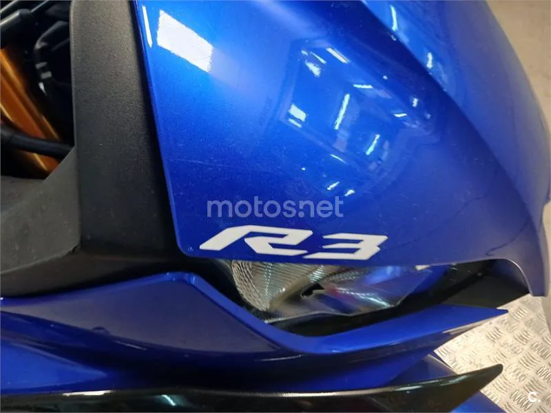 Yamaha YZF-R3 - Vista 12