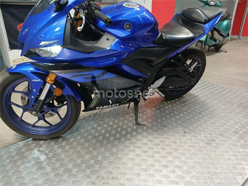 Yamaha YZF-R3 - Vista 3