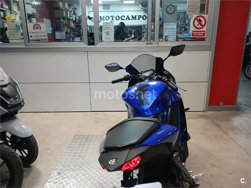 Yamaha YZF-R3 - Vista 6
