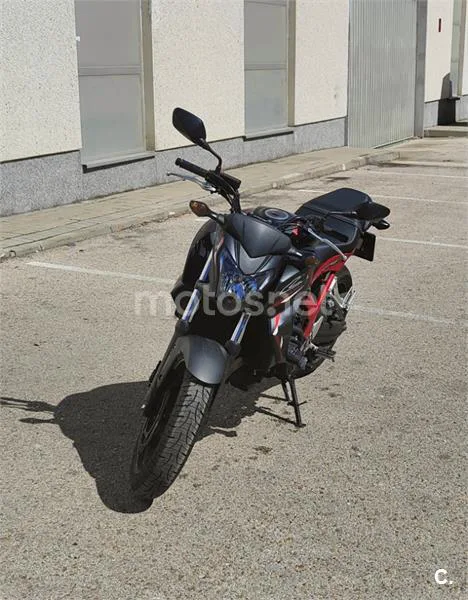 Honda CB650F 2999 € 2016 Madrid - 2