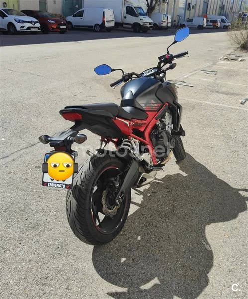 Honda CB650F - Vista 4