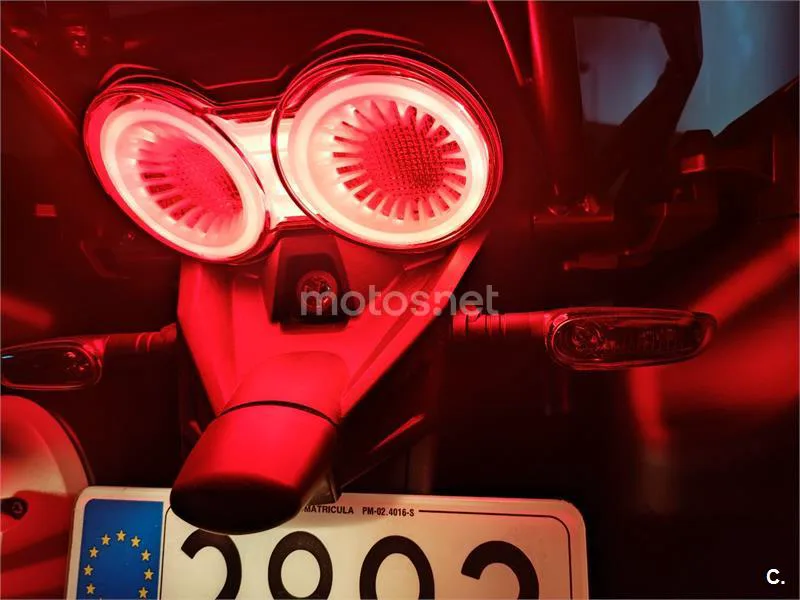 Moto Guzzi V85 TT - Vista 15