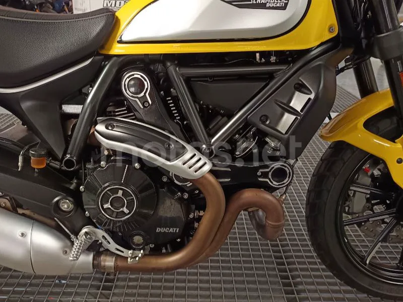 Ducati Scrambler - Vista 12