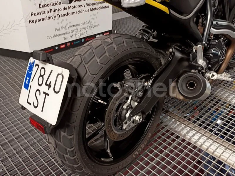 Ducati Scrambler - Vista 10