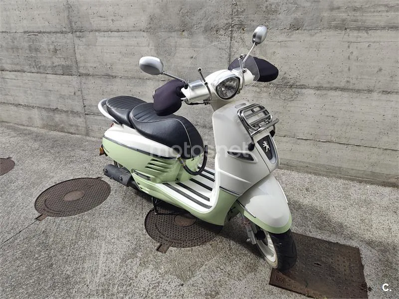 Peugeot Django 125 1900 € 2017 Araba - 1