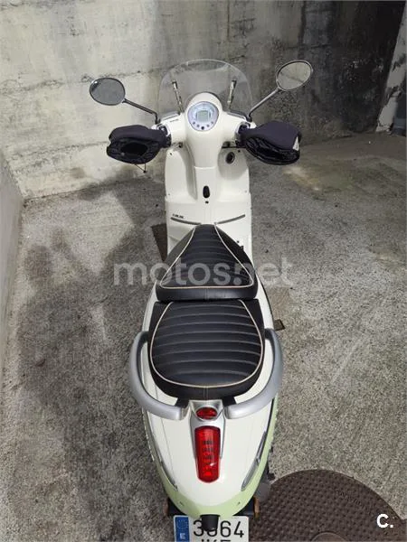 Peugeot Django 125 - Vista 3