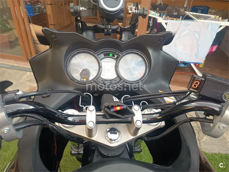 Suzuki V-Strom 650 - Vista 4