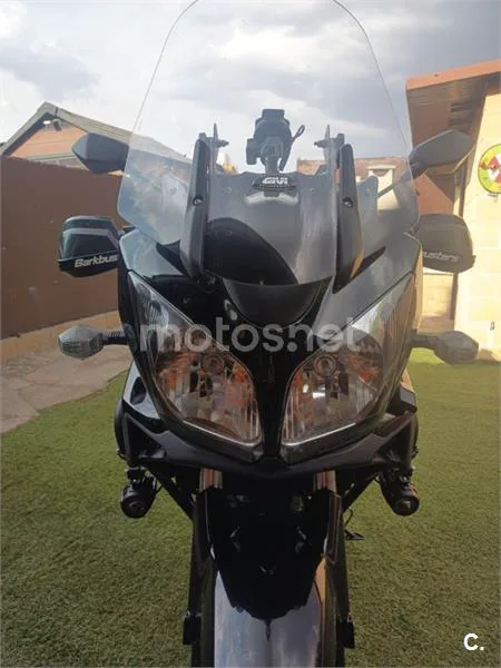 Suzuki V-Strom 650 - Vista 9