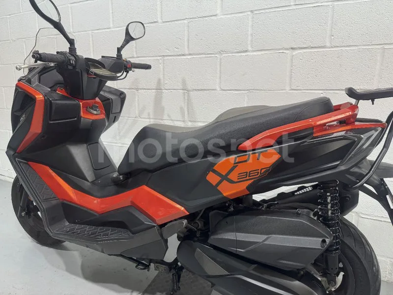 Kymco DTX 350 - Vista 22