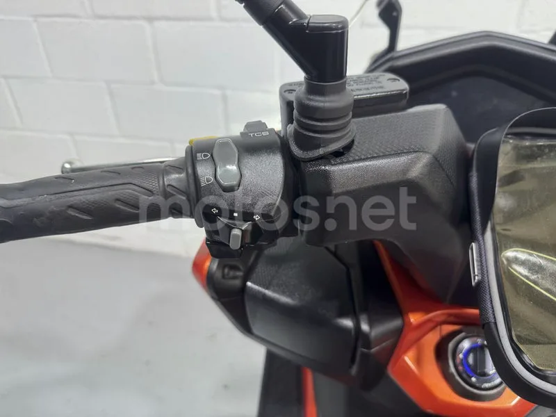 Kymco DTX 350 - Vista 24
