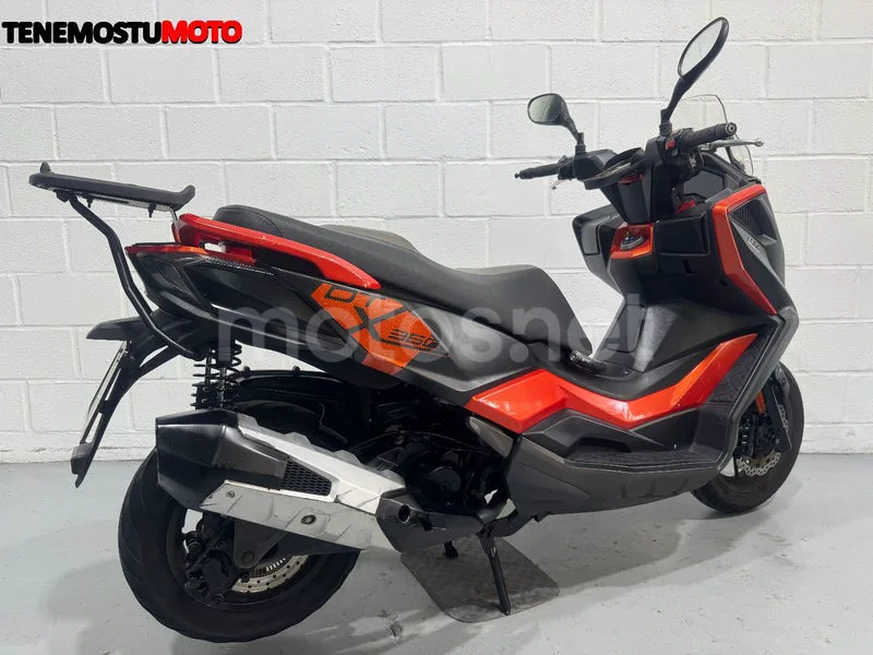 Kymco DTX 350 - Vista 5