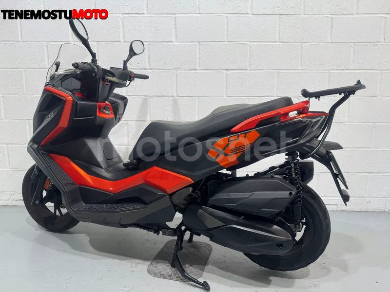 Kymco DTX 350 - Vista 6