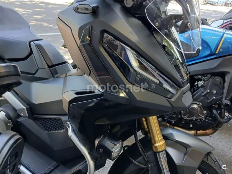 Honda X-ADV - Vista 8