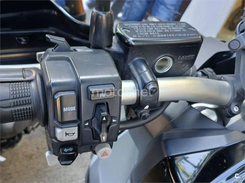 Honda X-ADV - Vista 9