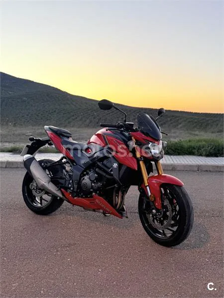 Suzuki GSX-S750 - Vista 4