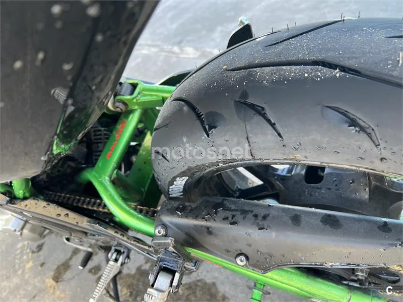 Kawasaki ER-6n - Vista 4