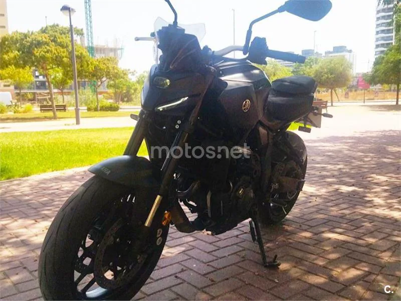 Yamaha MT-07 - Vista 4