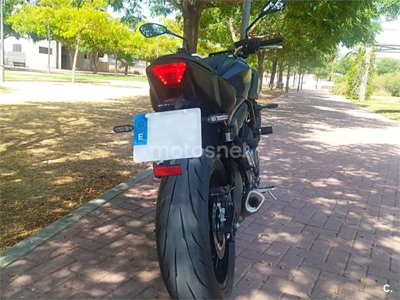 Yamaha MT-07 - Vista 7