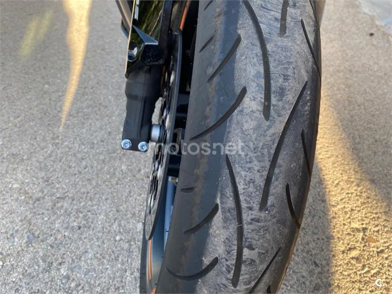 Honda CBR650R - Vista 5