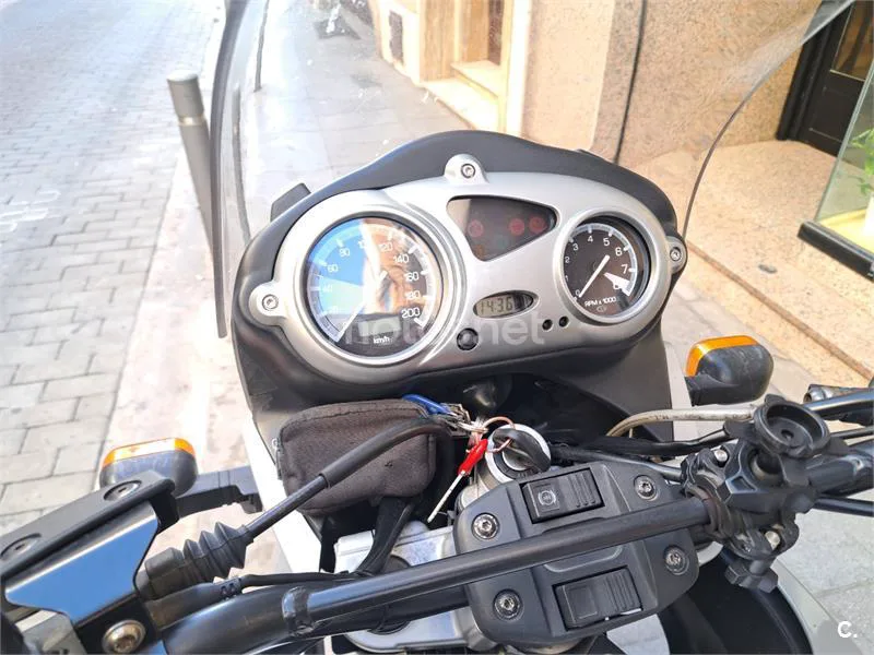 BMW F 650 - Vista 4