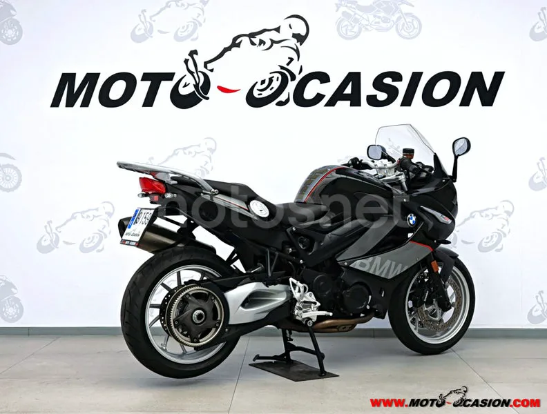 BMW F 800 GT - Vista 3