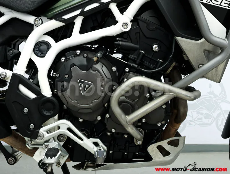 Triumph Tiger 900 - Vista 5