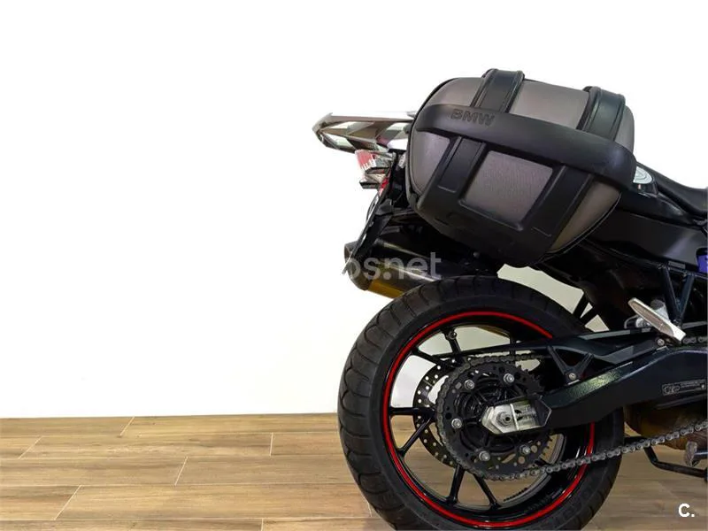 BMW F 800 R - Vista 3