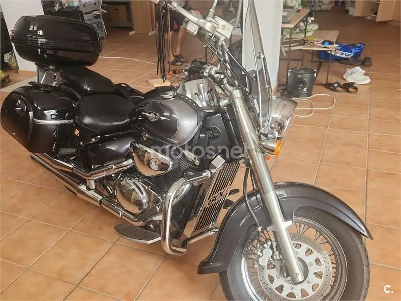Suzuki Intruder C800 - Vista 4
