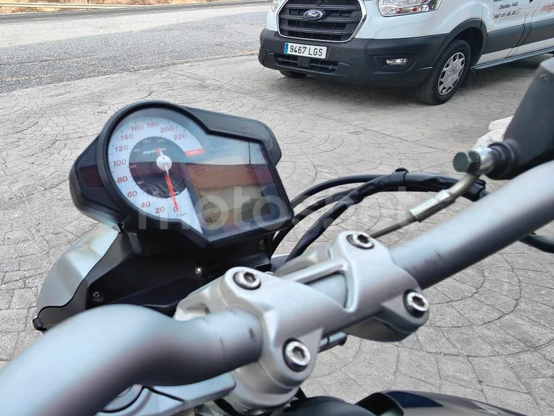 Aprilia Mana 850 - Vista 17