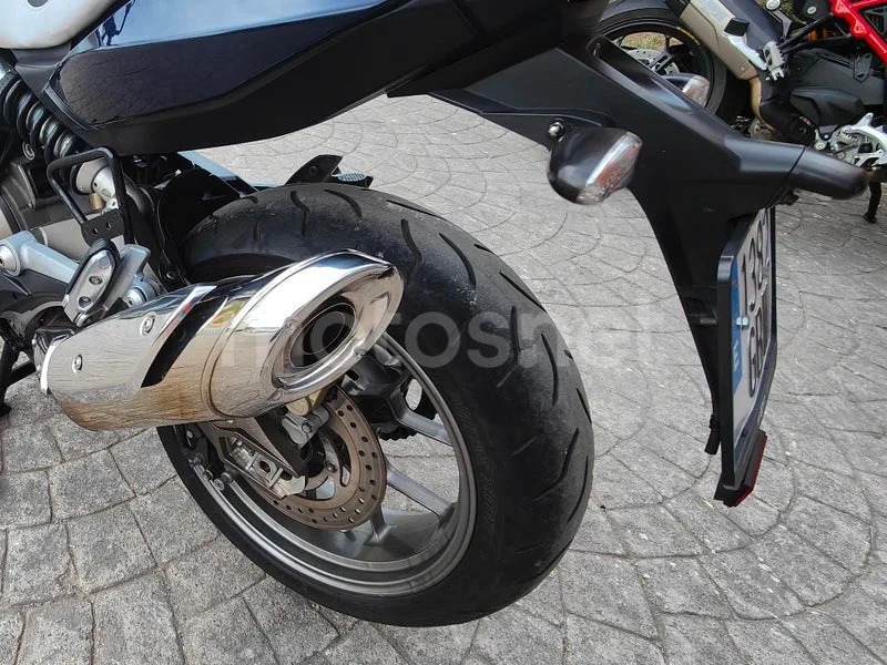 Aprilia Mana 850 - Vista 8