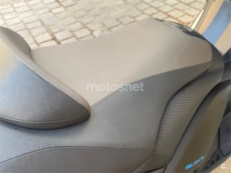 Yamaha TMAX 530 - Vista 8