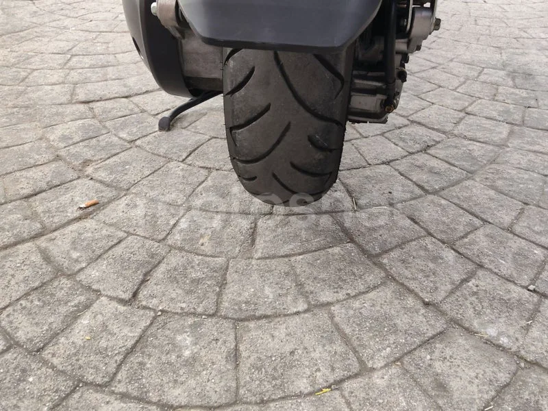 Honda Silver Wing 600 - Vista 9