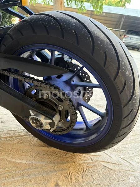 Yamaha MT-07 - Vista 7