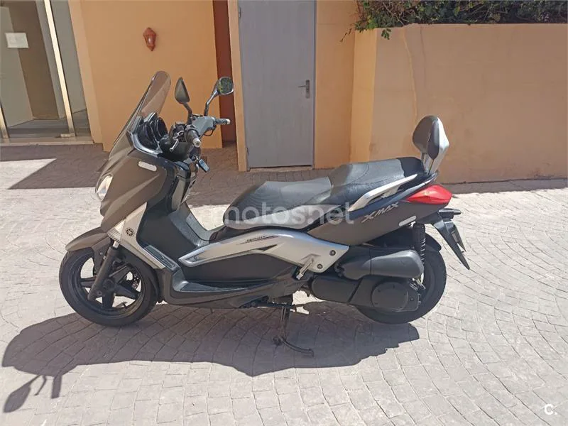 Yamaha XMAX 250 - Vista 3