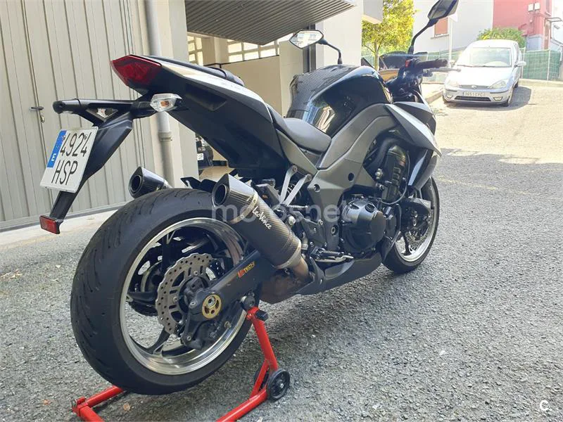 Kawasaki Z1000 - Vista 7