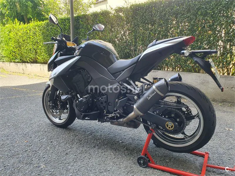 Kawasaki Z1000 - Vista 8