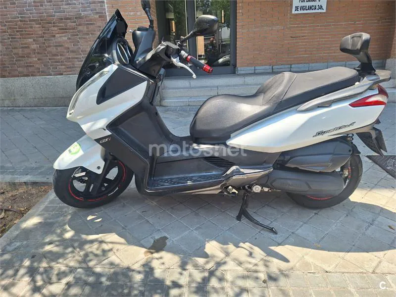 Kymco Super Dink 125 1300 € 2009 Madrid - 2