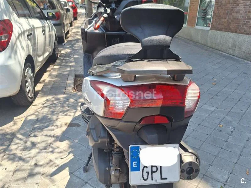 Kymco Super Dink 125 - Vista 4