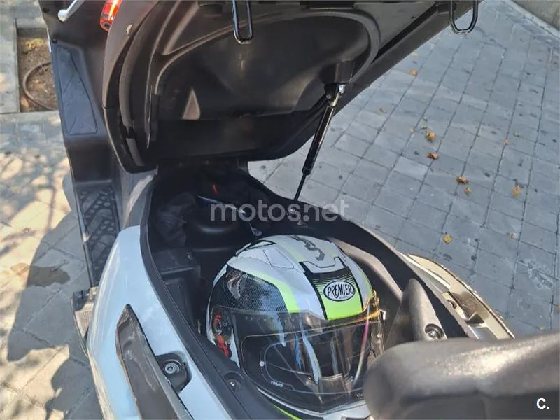 Kymco Super Dink 125 - Vista 5