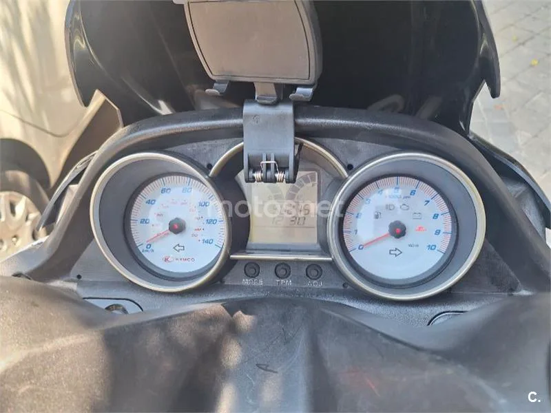 Kymco Super Dink 125 - Vista 6