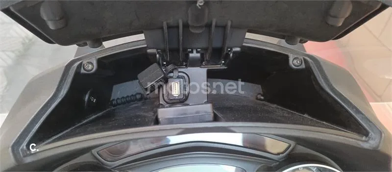 Piaggio MP3 500 Sport - Vista 11