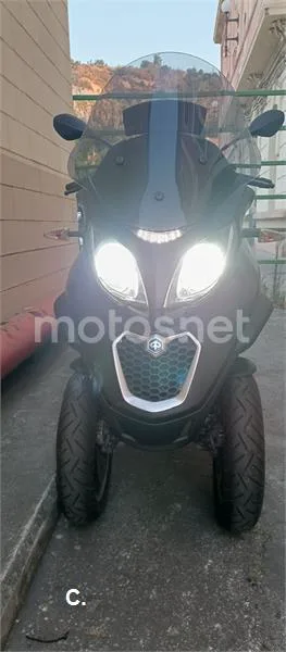 Piaggio MP3 500 Sport - Vista 5